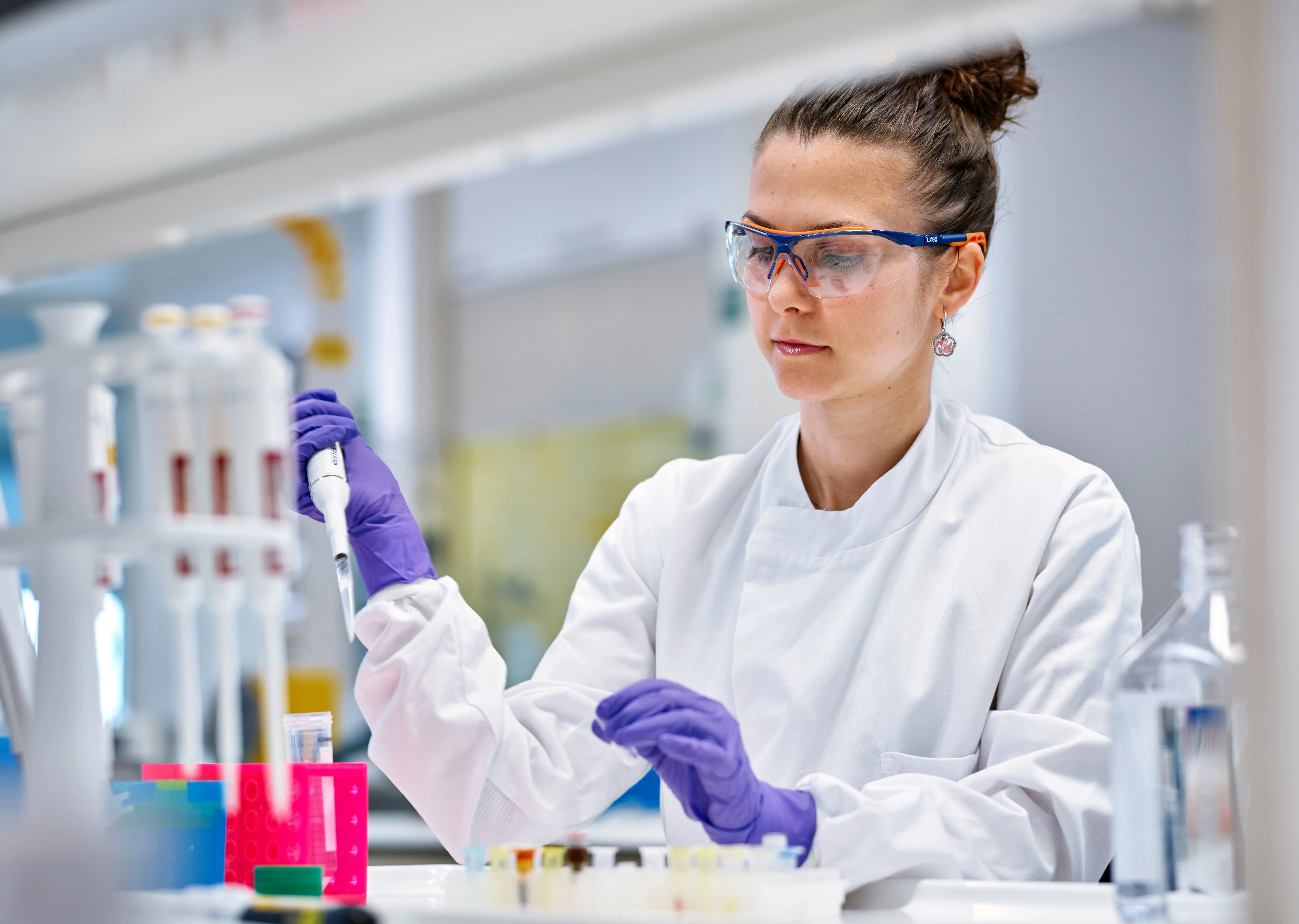 female scientist